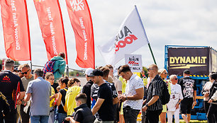 Lenktynių Pit Walk