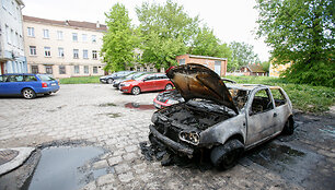 Padegti automobiliai