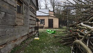 Namas, kuriame nakvojo vaikas