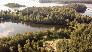I&scaron;skirtinė vieta poilsiui Molėtų rajone &ndash; stovykla &bdquo;Glamping Club&ldquo;