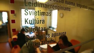 Savivaldybėje panaikinti tie skyriai, kurie dubliuodavo kitų funkcijas.