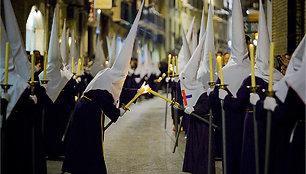 Šventosios Savaitės procesijos dalyviai – nazarėnai