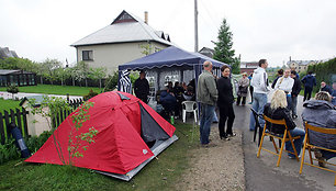 Rytas prie Kedžių ir Venckų namų