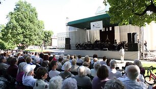 Pirmasis festivalio koncertas vyko Muzikinio teatro seodelyje