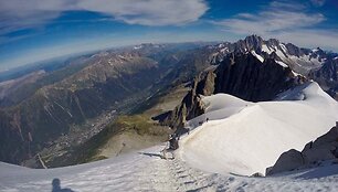 Pėsčiomis i&scaron; Prancūzijos į Italiją ir atgal 