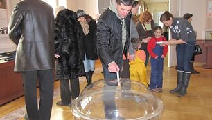 Rinkimuose sudalyvavo beveik 500 žmonių