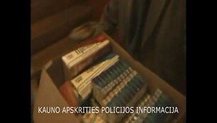 Policijos reido metu rasta kontrabandinių cigarečių