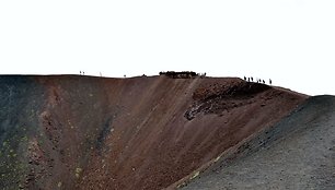 2001 metrų gylio krateris