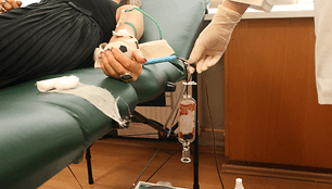 Klaipėdos savivaldybėje kraujo donorais tapo 14 darbuotojų.
