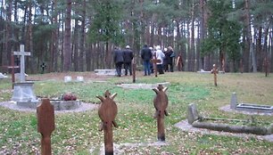 Neringos etnografinės kapinės