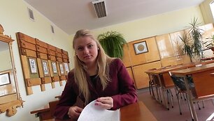 Egzaminus pradėjusi laikyti Klaipėdos Vytauto Didžiojo gimnazijos abiturientė V.Freigofaitė jau yra įstojusi į universitetą Anglijoje. 