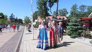 Savaitgalį Palangoje poilsiavo nemažai žmonių. 