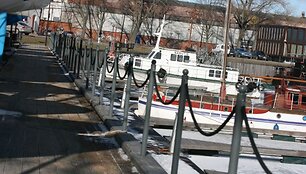 Laivybos sezonas paprastai prasideda balandį. 