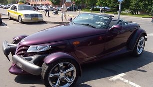 1997-2001 m. gaminti Plymouth Prowler kainuoja nuo 100 tūkst. Lt. 