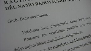Dauguma daugiabučių gyventojų pirmadienį savo pa&scaron;to dėžutėse rado lai&scaron;kus, raginančius dalyvauti apklausoje.