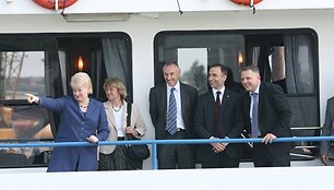 D.Grybauskaitė žino, kur turėtų būti statomas suskystintų dujų terminalas. 