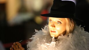 Marlene Dietrich ir va&scaron;kinė &ndash; žavi. 