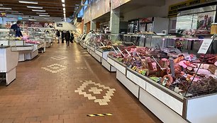 Antradienį apie 10 val. 30 min. Klaipėdos Naujasis turgus nepasižymėjo pirkėjų srautu.