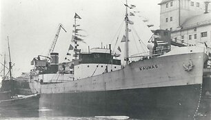 &bdquo;Lietuvos Baltijos Lloydo&ldquo; didžiausias garlaivis &bdquo;Kaunas&ldquo; Klaipėdos uoste 1938-1939 m.