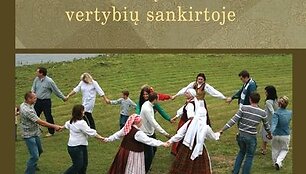 Klaipėdoje bus pristatoma nauja monografija &bdquo;Lietuvių &scaron;eima vertybių sankirtoje&ldquo;.