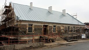 Naujam gyvenimui prikeliamas Kretingos dvaro ansamblis.