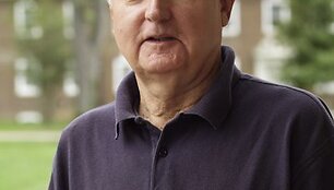Klaipėdos universiteto Senatas Garbės daktaro vardą nutartė suteikti  Delavaro (JAV) universiteto profesoriui-emeritui, okeanologijos ir jūrų  pakrančių zonų tyrimo specialistui, fizikui ir kra&scaron;tiečiui prof.Viktorui Vytautui Klemui.