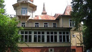 Vilos &bdquo;Anapilis&ldquo; spindesys Palangoje užgeso.