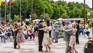 Į Šventosios kurortą sugrįžta retro festivalis „La Mer“.