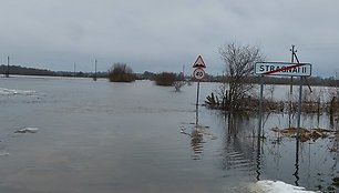 Stragnų-Priekulės žvyrkelis