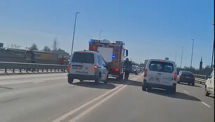 Incidentas ant Mokyklos gatvės viaduko Klaipėdoje