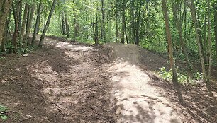 Kretingoje įrengiamas didžiausias Lietuvoje kalnų dviračių parkas