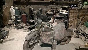 Klaipėdoje &ndash; nauja skulptūra visiems mėgstantiems keliones. Įamžintas legendinis keliautojas Antanas Po&scaron;ka