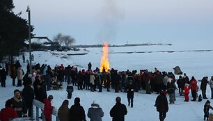 Neringa kviečia sugrįžti visus savo gerbėjus, kurie neabejingi Kur&scaron;ių nerijos gamtos grožiui, &scaron;io kra&scaron;to tradicijoms ir i&scaron;skirtinėms pramogoms. 