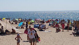 An&scaron;laginis savaitgalis Palangoje &ndash; sulaukta gausybės poilsiautojų.
