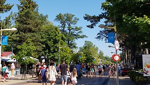 An&scaron;laginis savaitgalis Palangoje &ndash; sulaukta gausybės poilsiautojų.