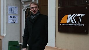 Direktorius Gintaras Neni&scaron;kis džiaugiasi naujomis, erdvesnėmis patalpomis.