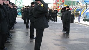 &Scaron;ventinė vadų apsikeitimo ceremonija.