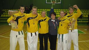 Okinaviečiai i&scaron;kovojo penkis kelialiapius į jaunučių čempionatą Lenkijoje. 
