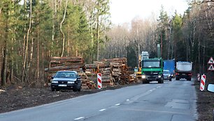 Girulių kelio rekonstrukcija