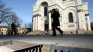 Aptriušę pastatai ar aptrupėjusios gatvės nėra silpniausia turistų laukiančio Kauno vieta. Svarbu, kad turistus čia pasitiktų šypsenos ir malonus aptarnavimas.