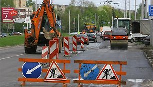 Kasdien Taikos prospektu turinčių vairuotojų vargai pagaliau baigėsi.