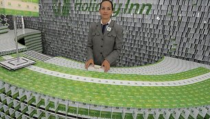 &bdquo;Holiday Inn&ldquo; vie&scaron;butis
