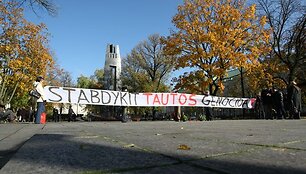 Akcijos prie&scaron; narkotikus ir kitokius kvai&scaron;alus. 