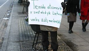 Akcijos prie&scaron; narkotikus ir kitokius kvai&scaron;alus. 