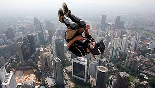 &bdquo;Base jumperiai&ldquo;