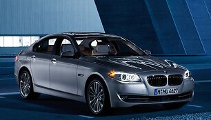 Naujasis BMW 5