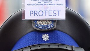 Policijos streikas Var&scaron;uvoje