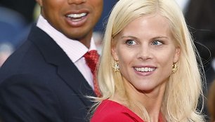 Tigeris Woodsas su žmona Elin Nordegren