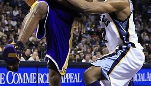 &bdquo;Lakers&ldquo; nusileido varžovams