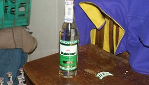Nelegalaus alkoholio sandėlis